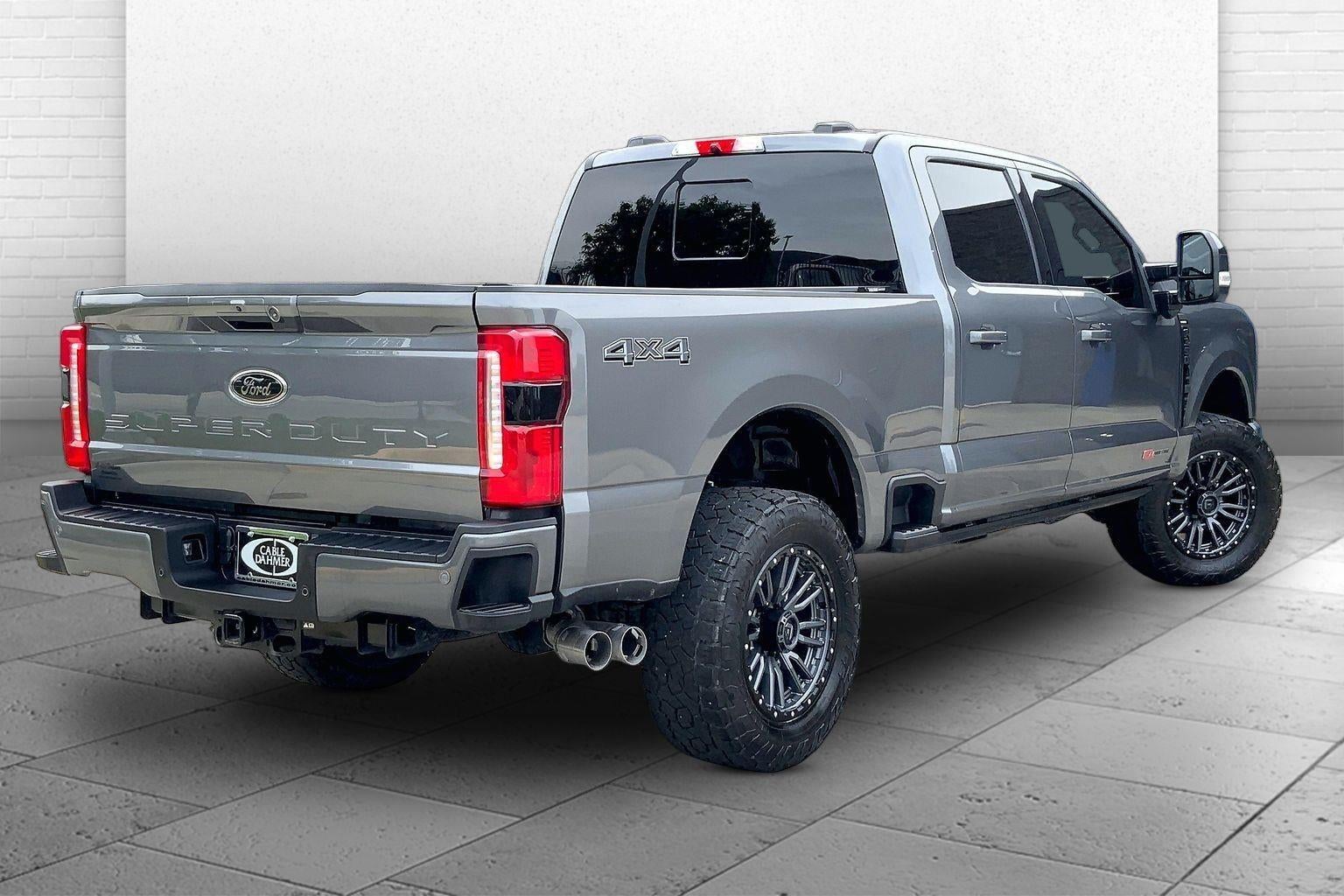 2024 Ford Super Duty F-350 SRW LARIAT