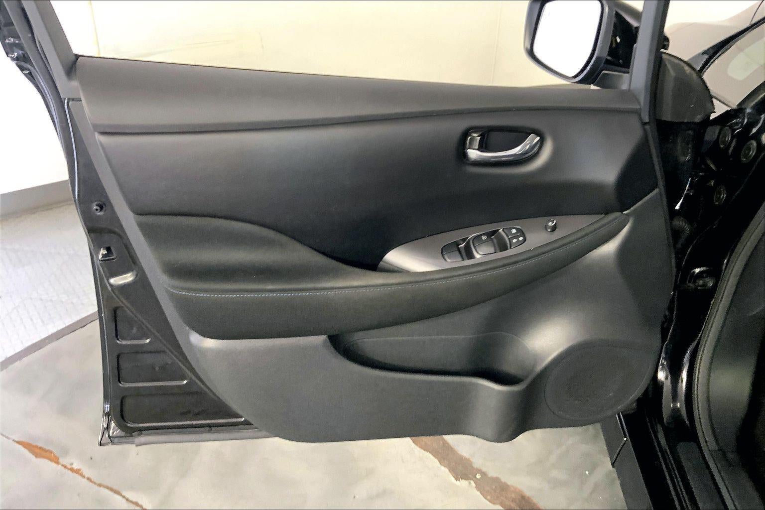 2023 Nissan LEAF S