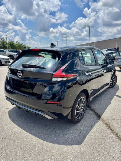 2023 Nissan LEAF S