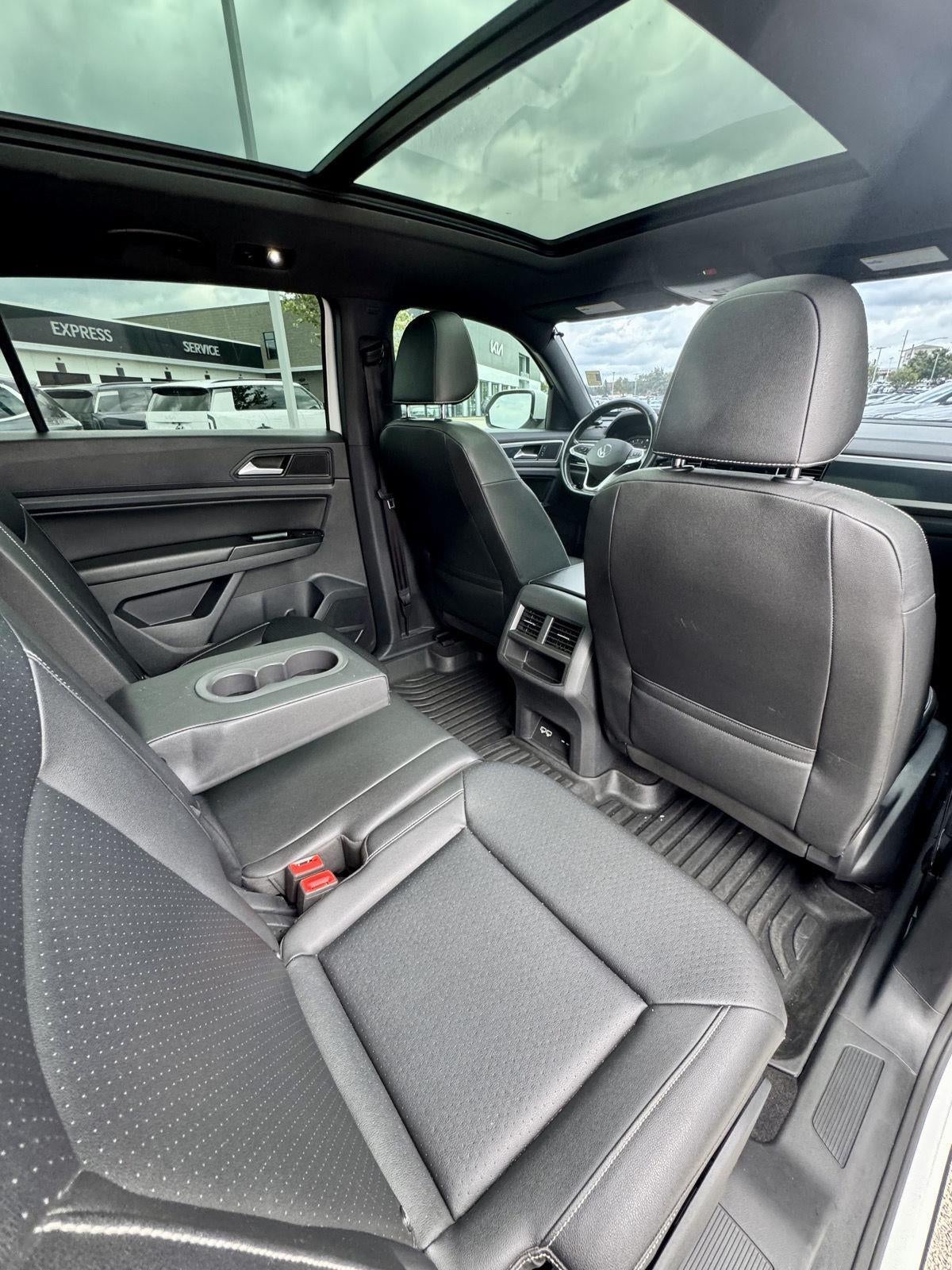 2020 Volkswagen ATLAS CROSS SPO 2.0T SEL PREMIUM