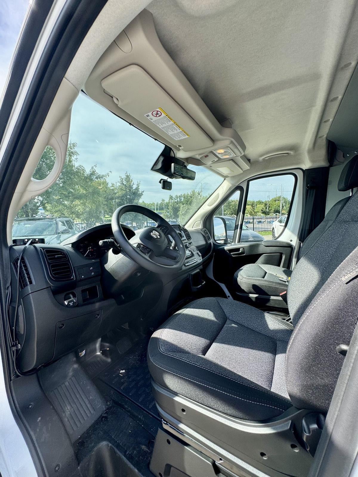 2025 RAM ProMaster Cargo Van Tradesman