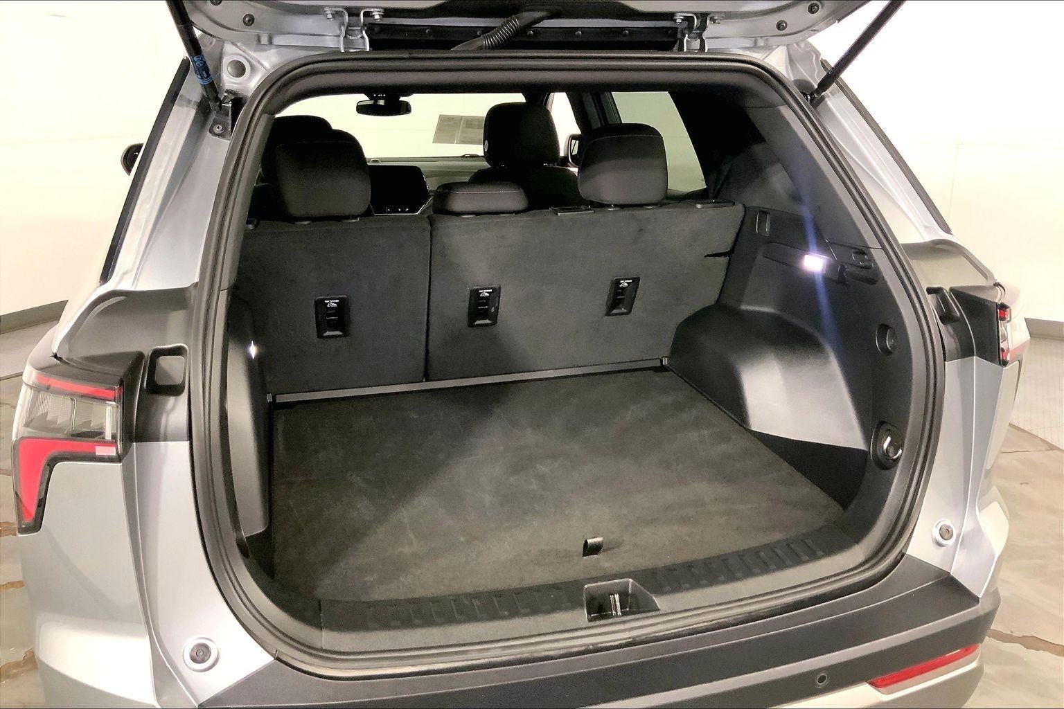 2025 Chevrolet Equinox AWD LT