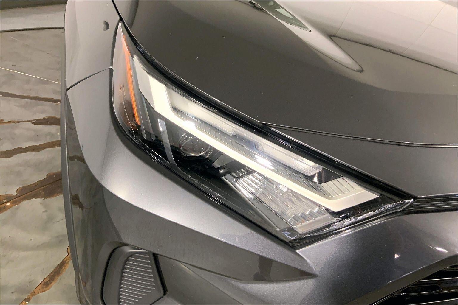 2025 Toyota Rav4 Hybrid LE