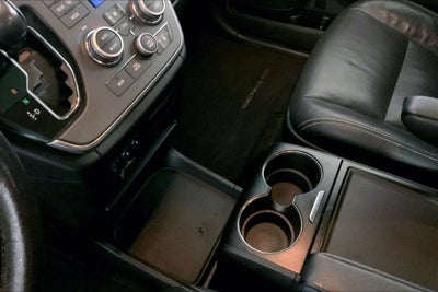 2017 Toyota Sienna SE