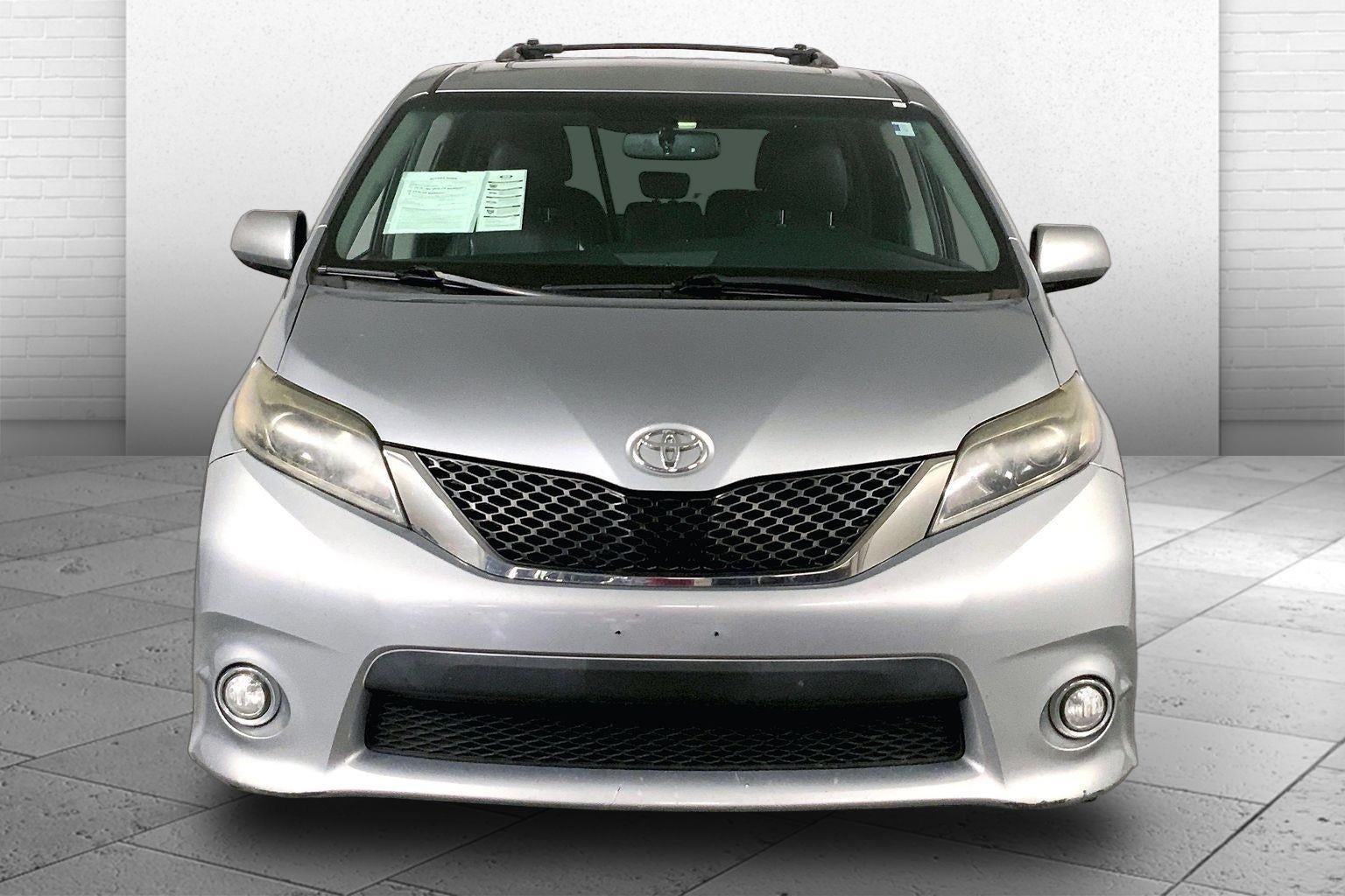 2017 Toyota Sienna SE