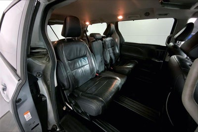 2017 Toyota Sienna SE