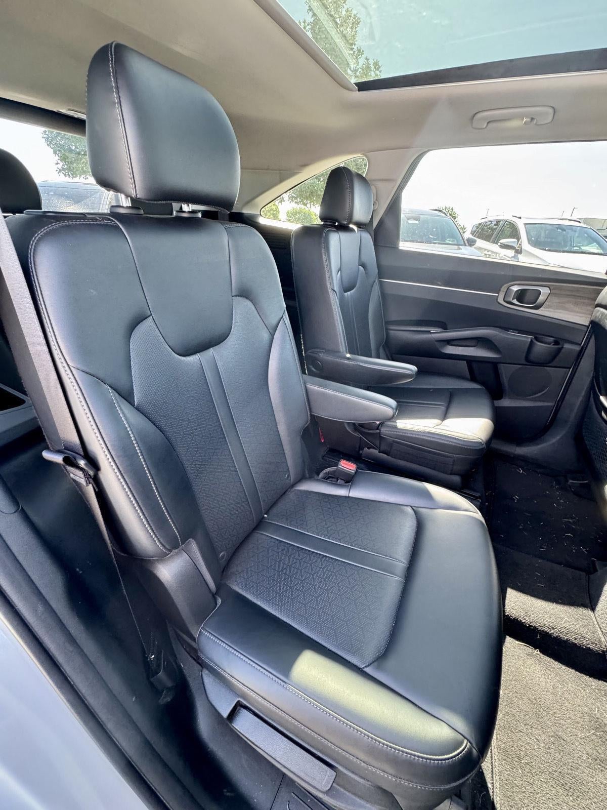 2023 Kia Sorento EX