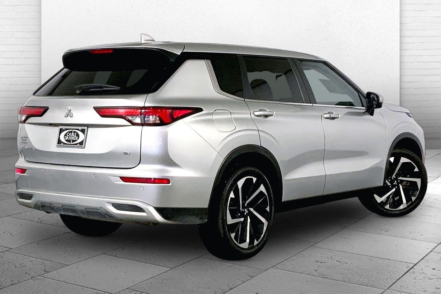 2024 Mitsubishi Outlander SE Black Edition
