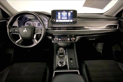 2024 Mitsubishi Outlander SE Black Edition