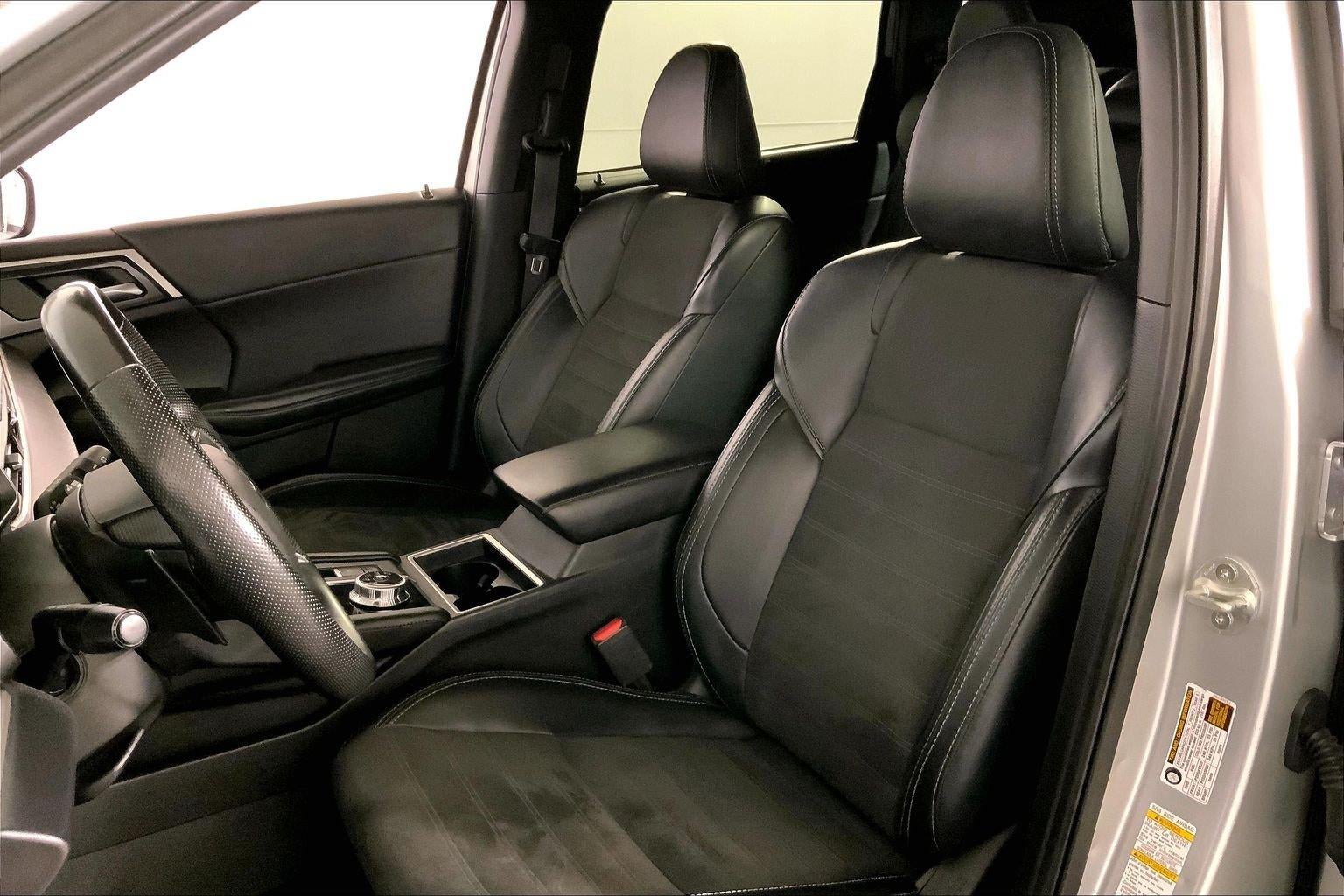 2024 Mitsubishi Outlander SE Black Edition