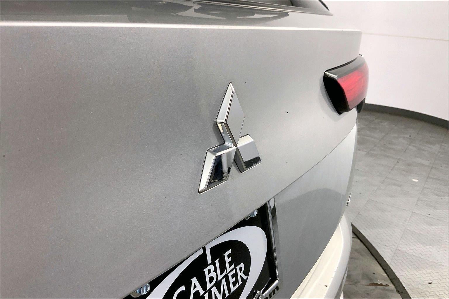 2024 Mitsubishi Outlander SE Black Edition