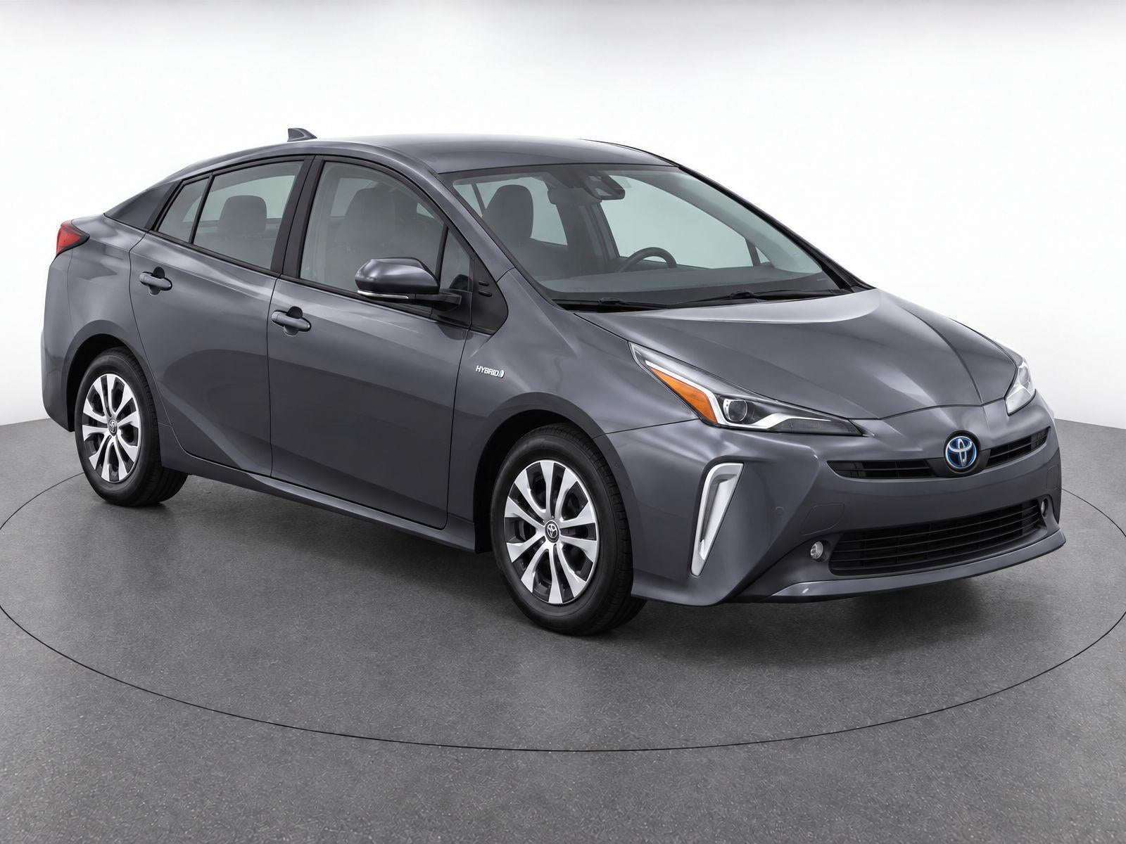 2021 Toyota Prius XLE