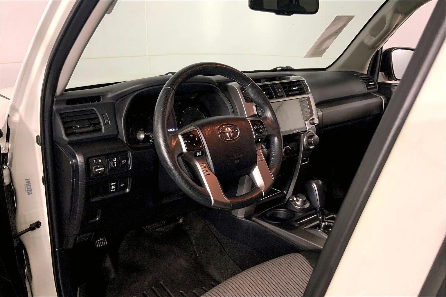 2022 Toyota 4Runner SR5