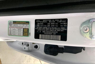 2025 Hyundai Elantra SEL Convenience