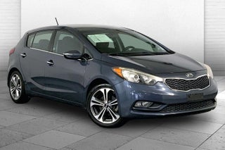 2016 Kia Forte 5-Door EX