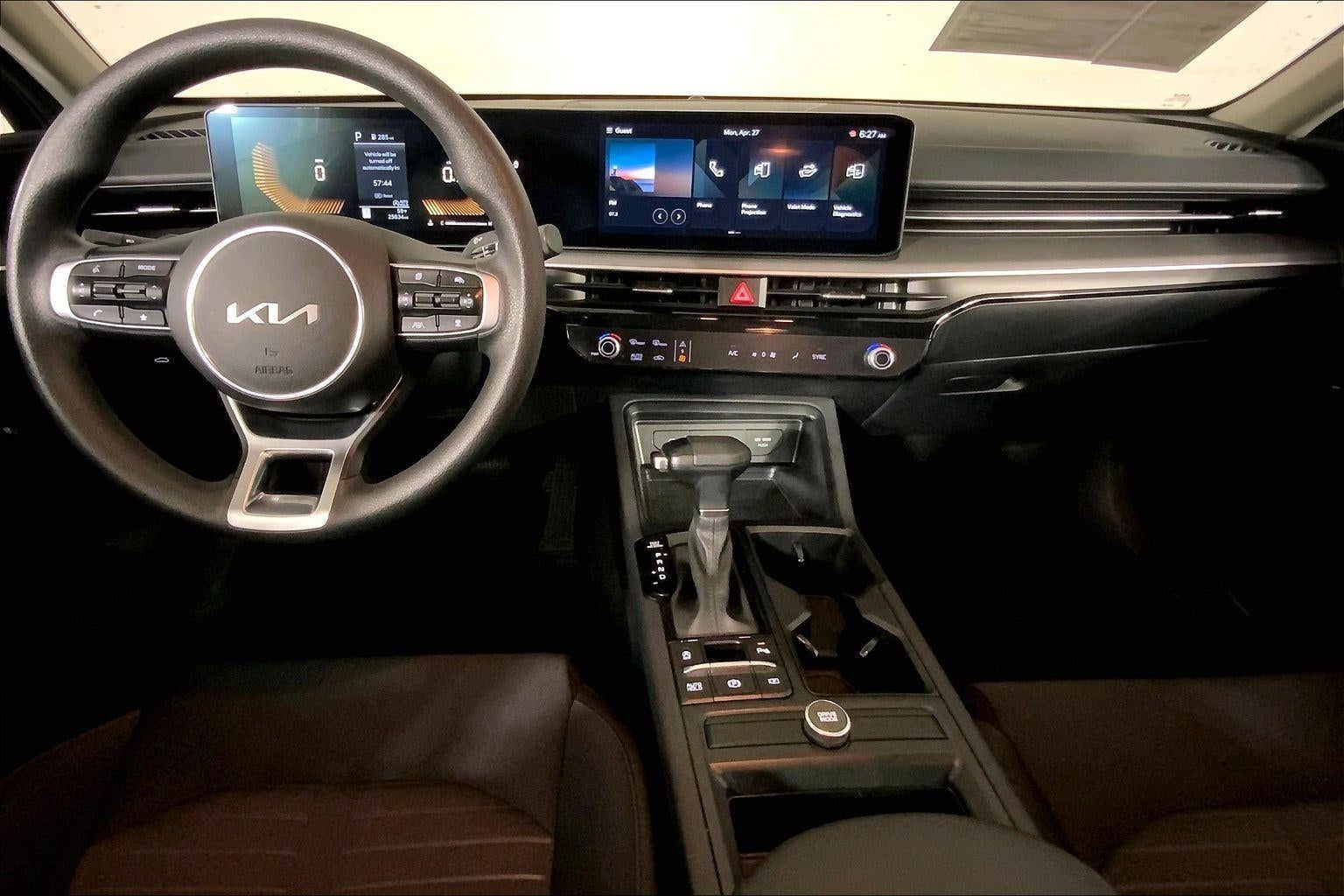 2025 Kia K5 LXS