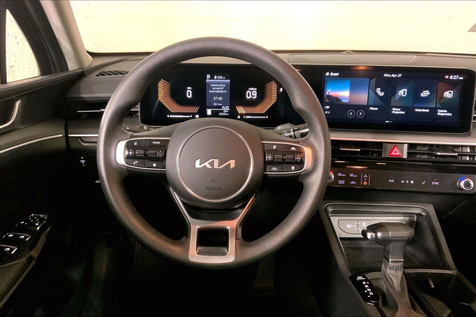 2025 Kia K5 LXS