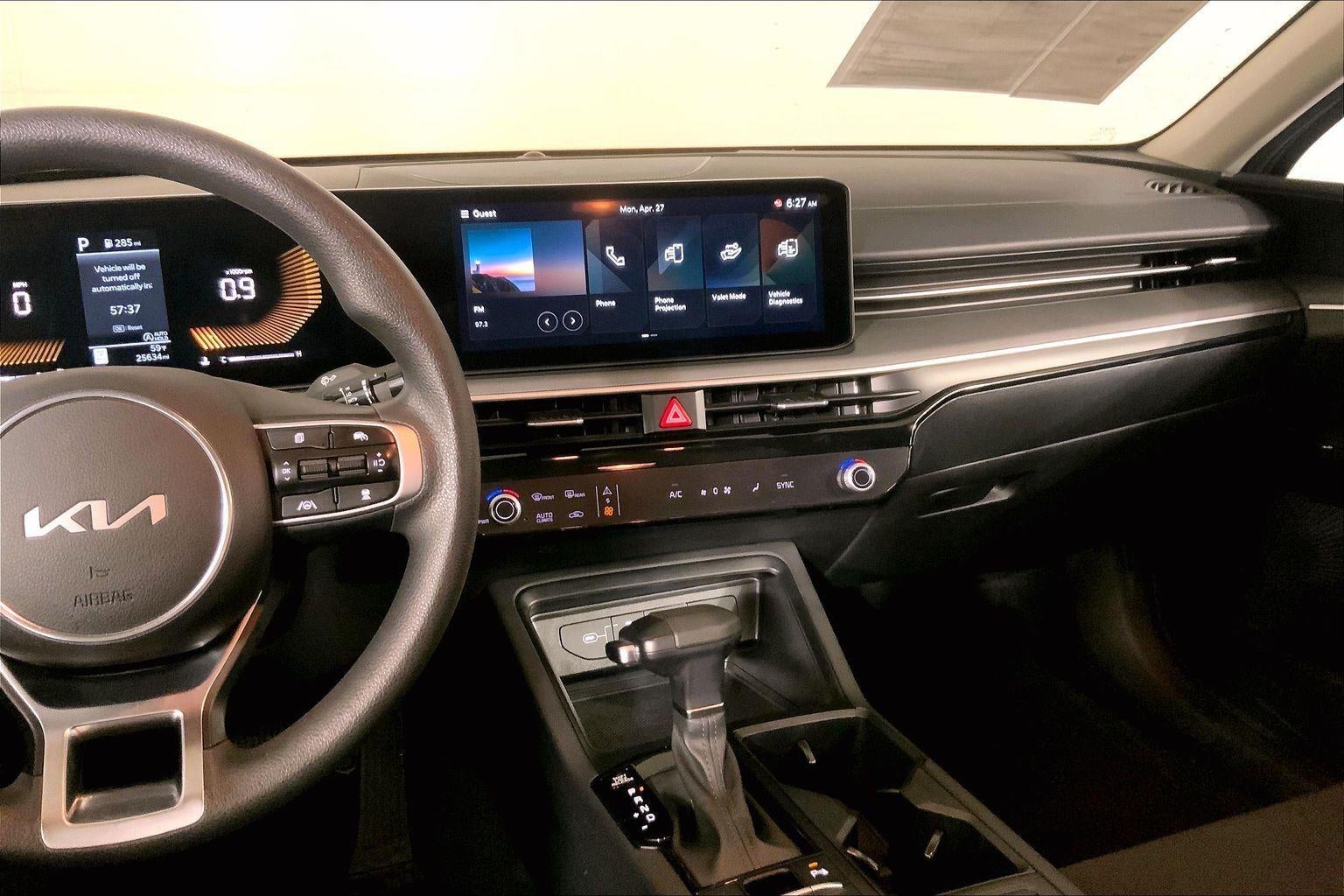 2025 Kia K5 LXS