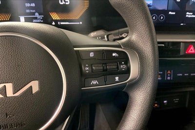 2025 Kia K5 LXS