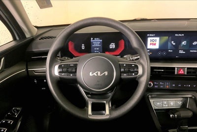 2025 Kia K5 LXS