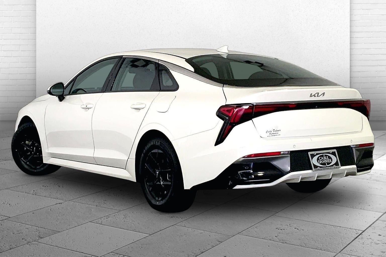 2025 Kia K5 LXS