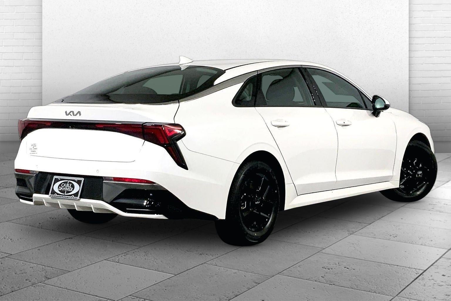 2025 Kia K5 LXS
