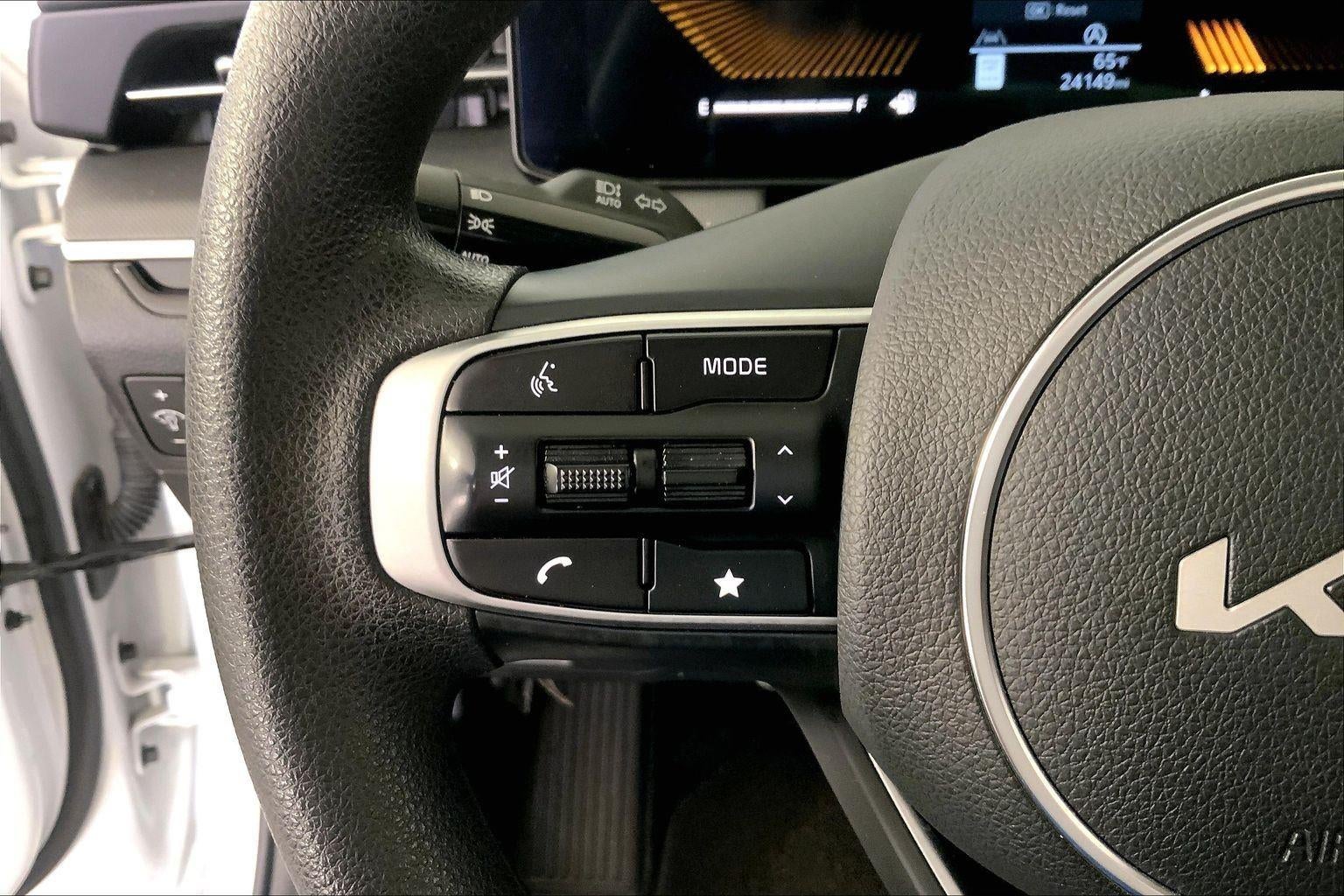 2025 Kia K5 LXS