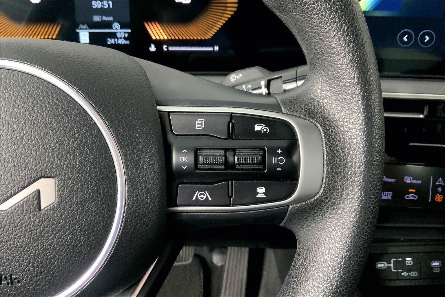 2025 Kia K5 LXS
