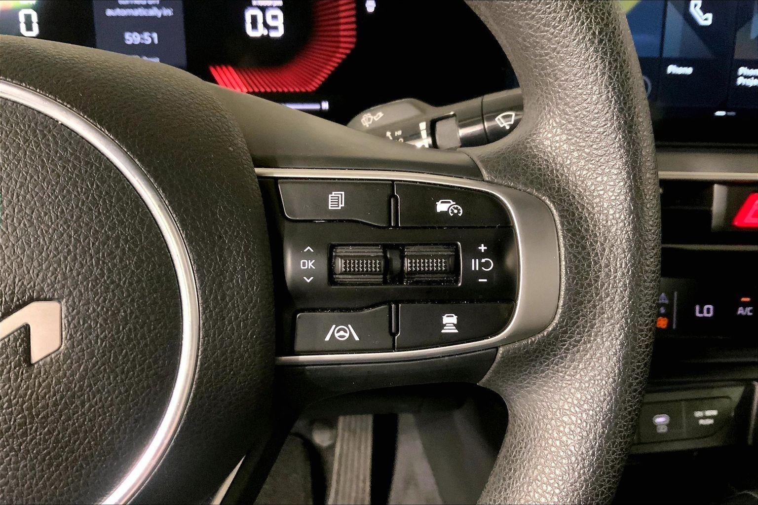 2025 Kia K5 LXS