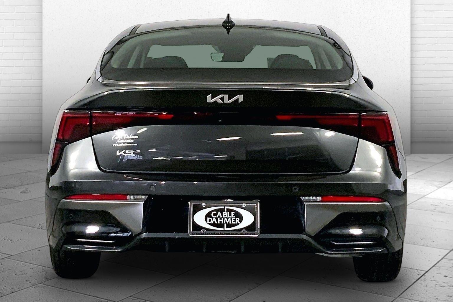 2025 Kia K5 LXS