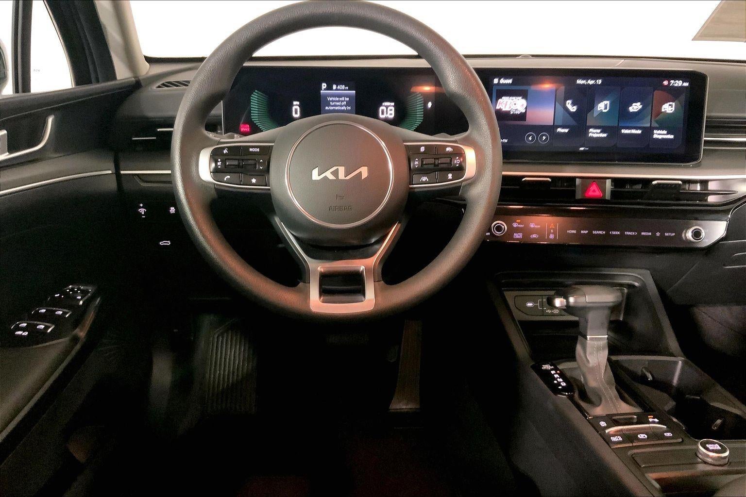 2025 Kia K5 LXS
