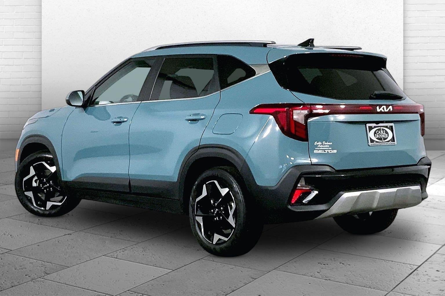 2025 Kia Seltos EX