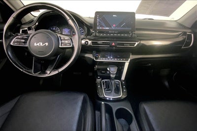 2023 Kia Seltos EX