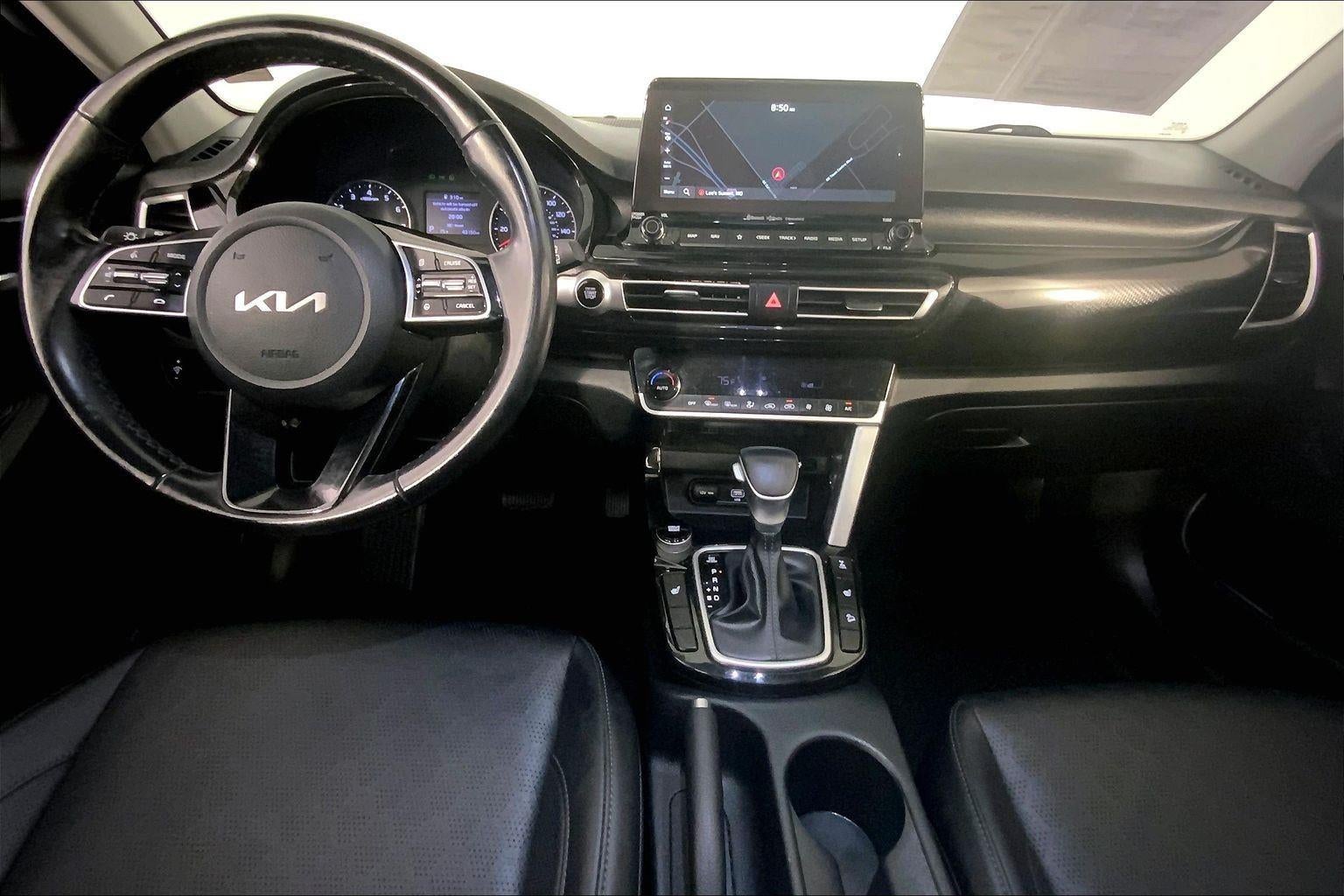 2023 Kia Seltos EX
