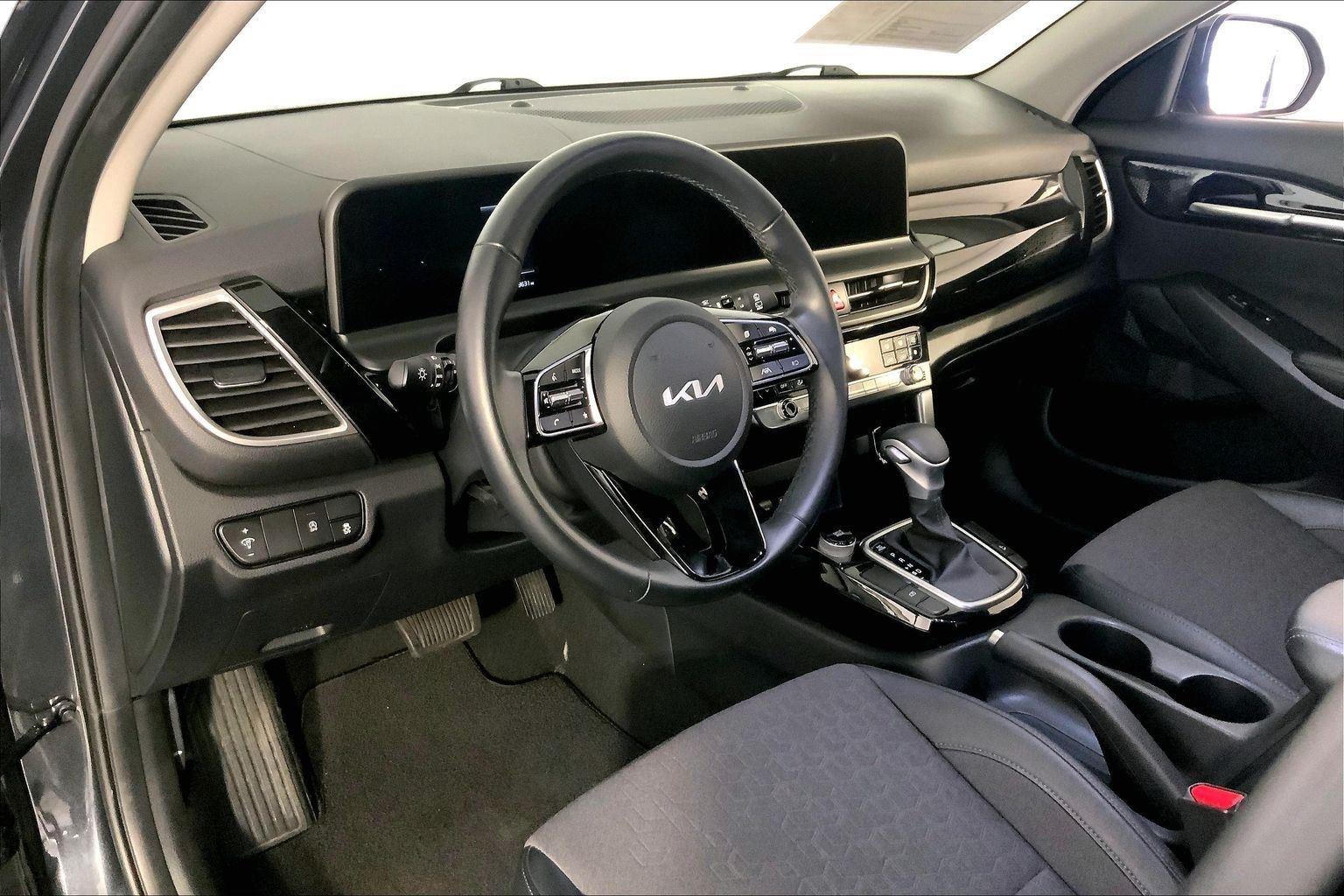2025 Kia Seltos S
