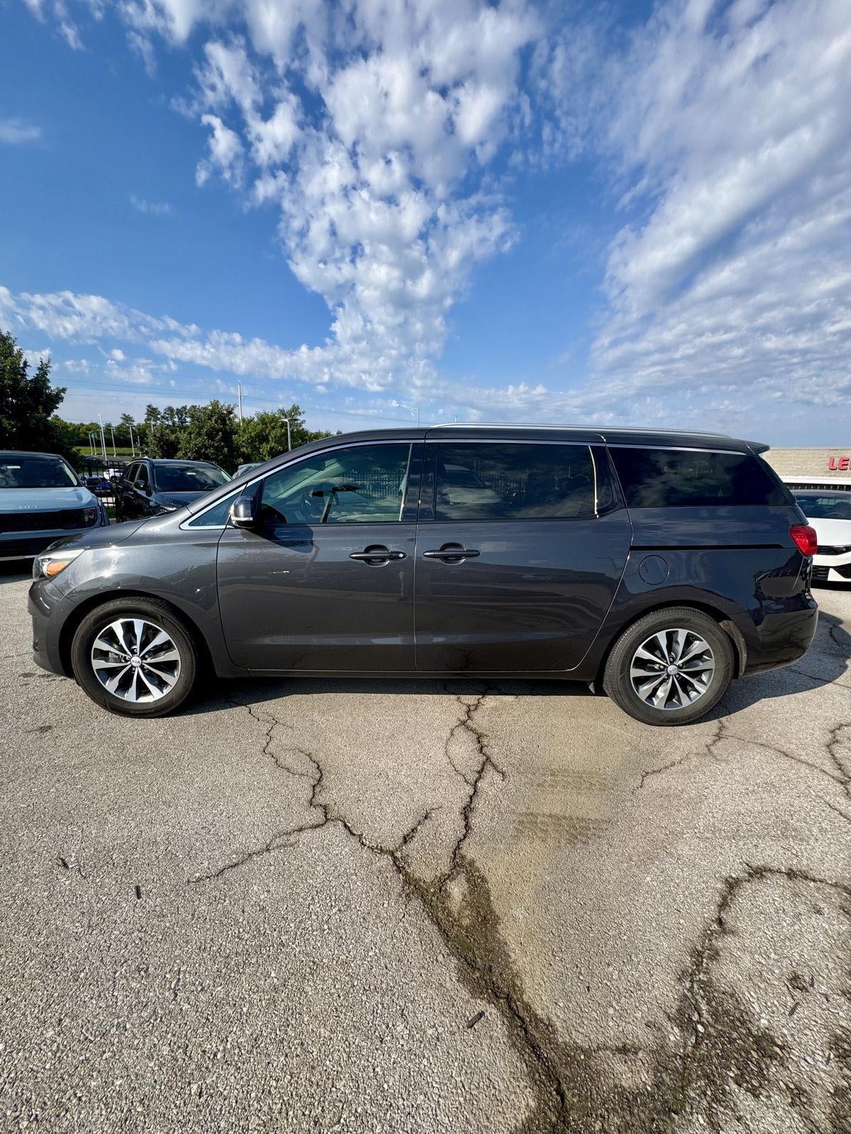 2018 Kia Sedona SX