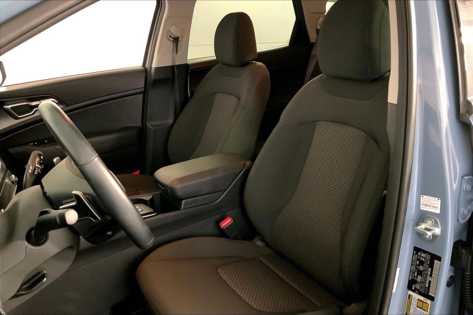 2026 Kia Sportage Hybrid S