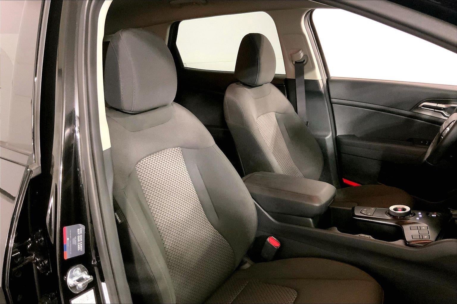 2026 Kia Sportage Hybrid S