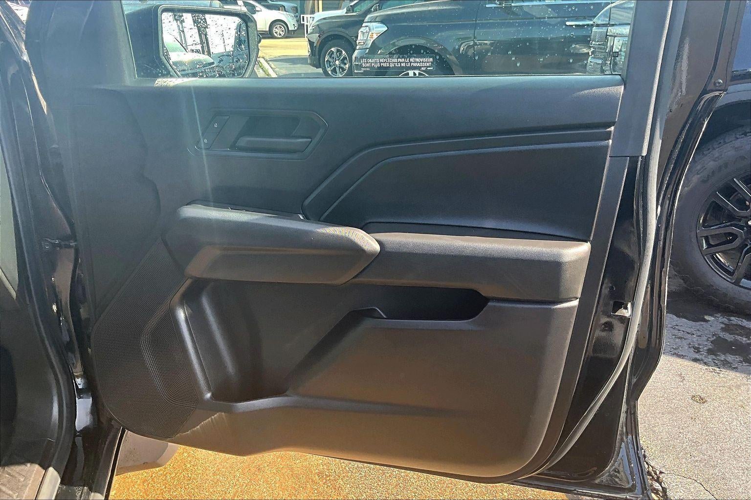 2023 Chevrolet Colorado WT