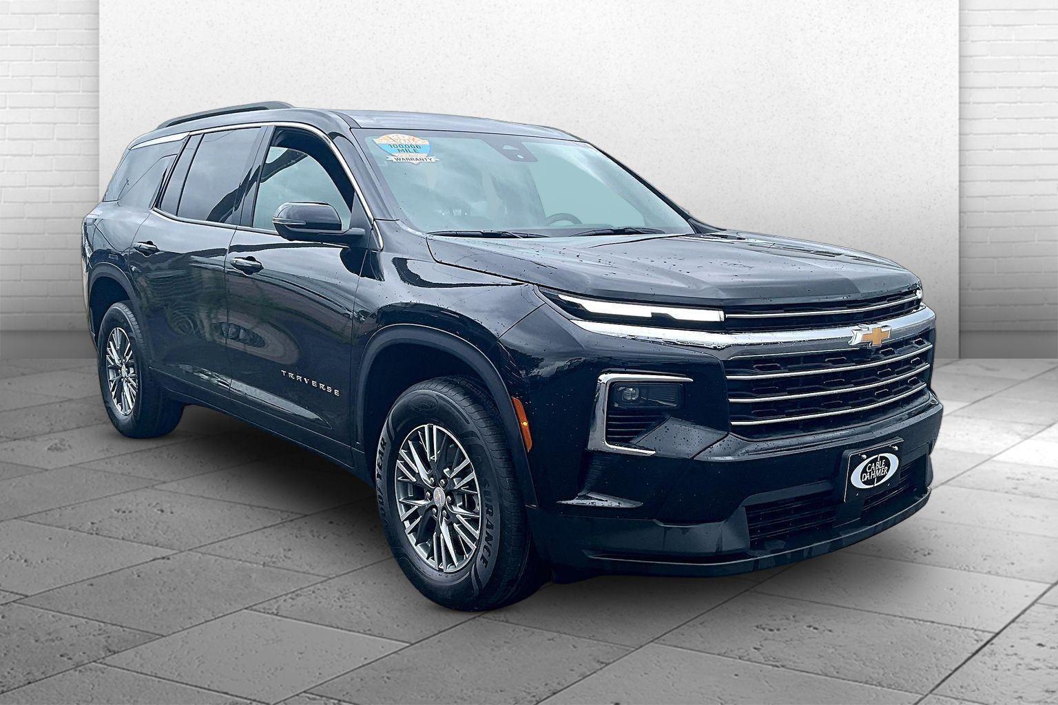 2024 Chevrolet Traverse LT