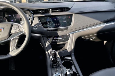 2026 Cadillac XT5 Premium Luxury