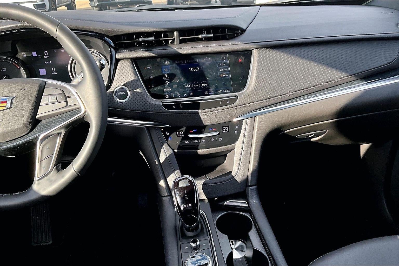 2026 Cadillac XT5 Premium Luxury
