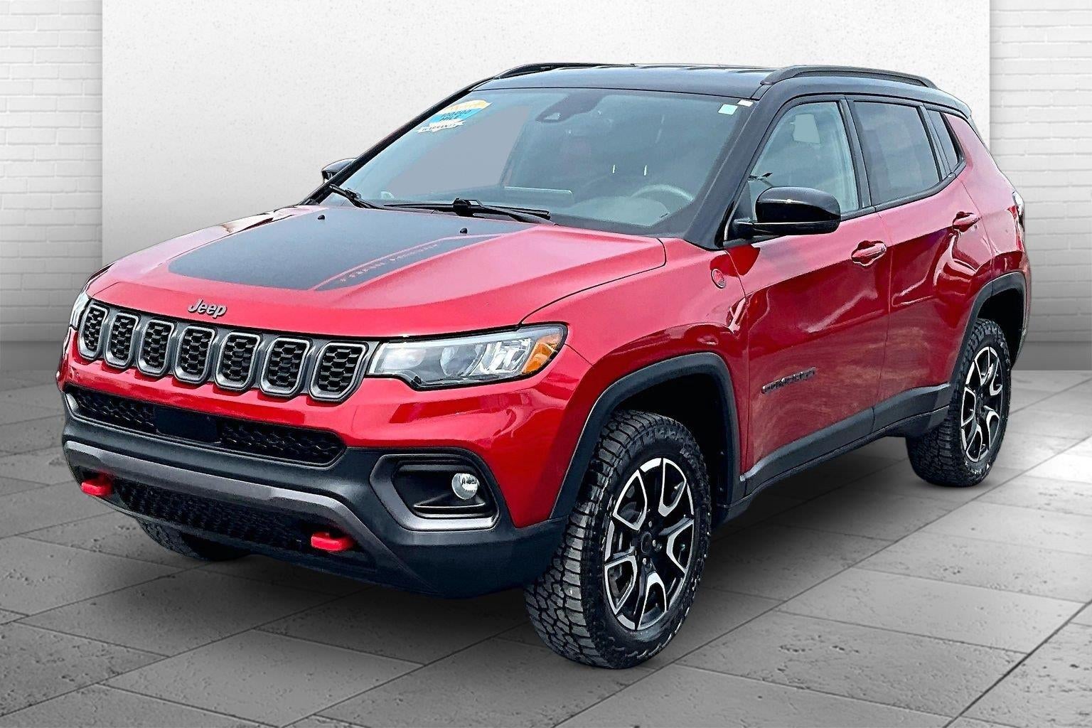 2025 Jeep Compass Trailhawk - Photo 13