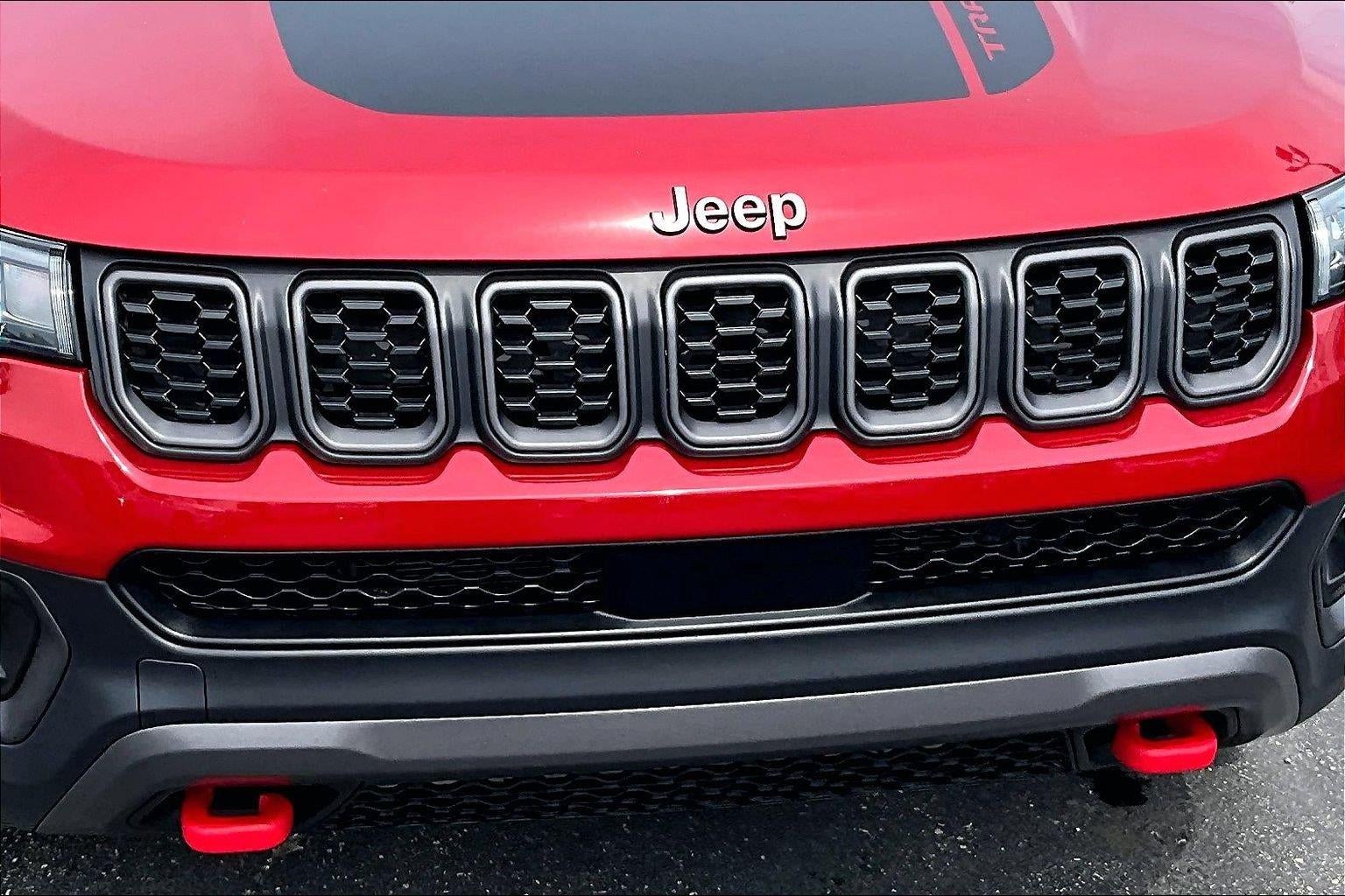 2025 Jeep Compass Trailhawk - Photo 30