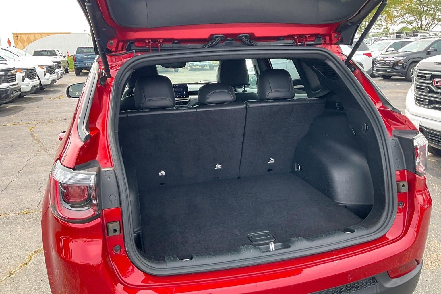 2025 Jeep Compass Trailhawk - Photo 4