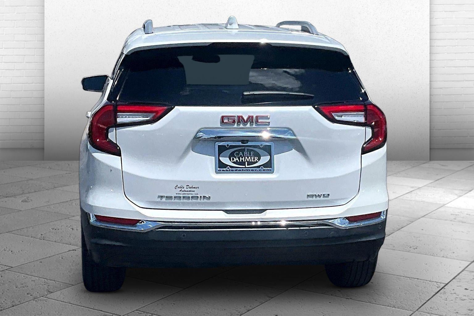2022 GMC Terrain SLT