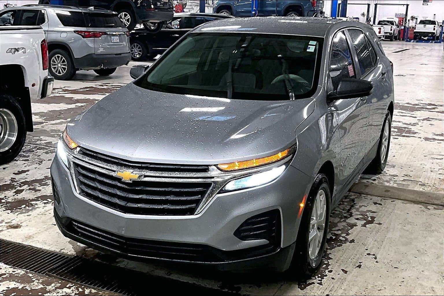 2023 Chevrolet Equinox LS