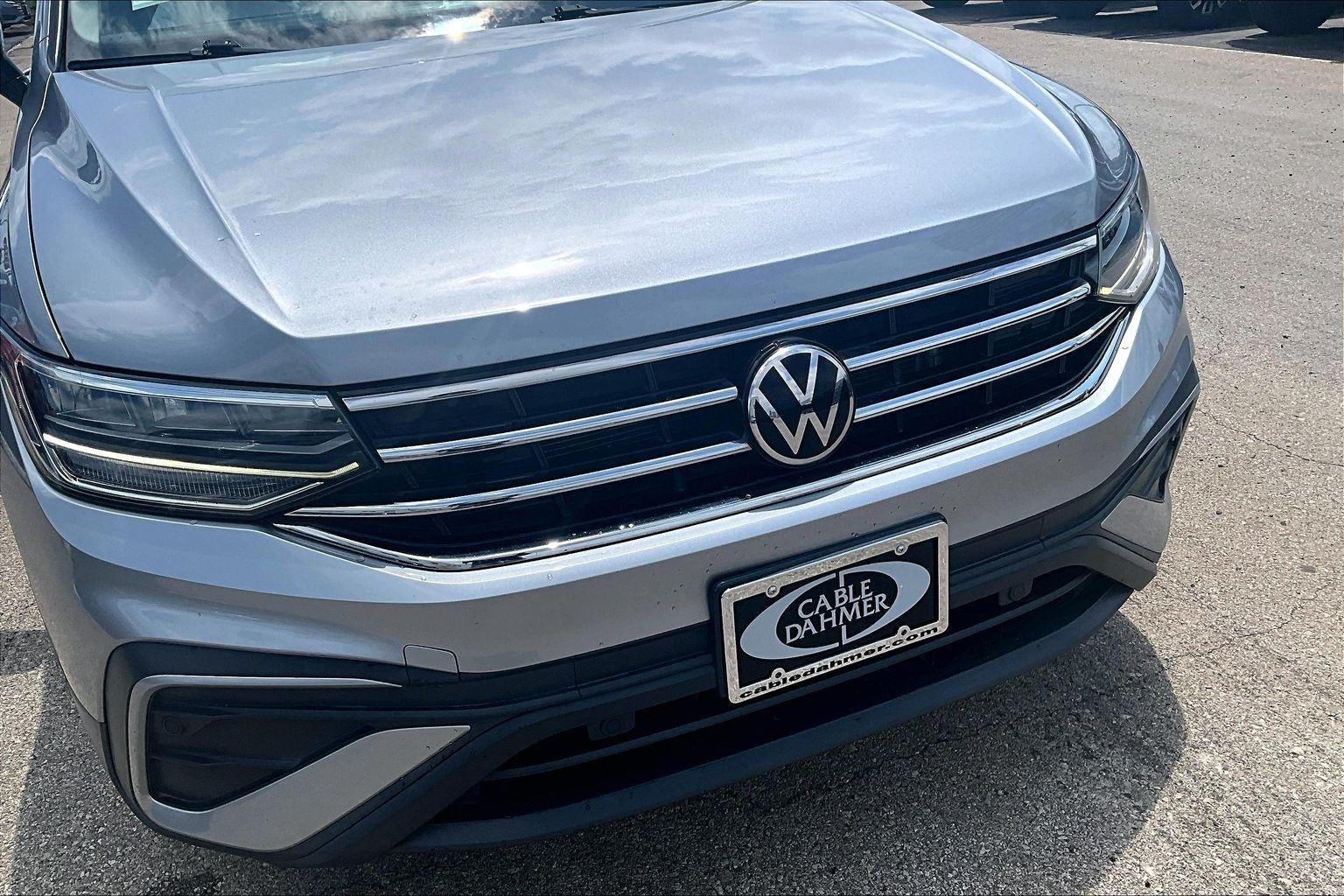 2023 Volkswagen Tiguan SE