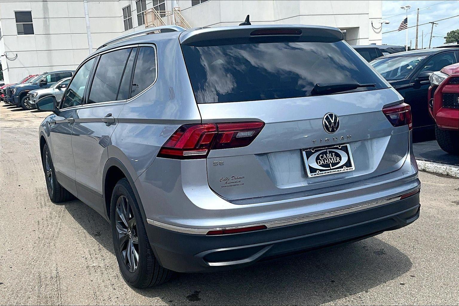 2023 Volkswagen Tiguan SE