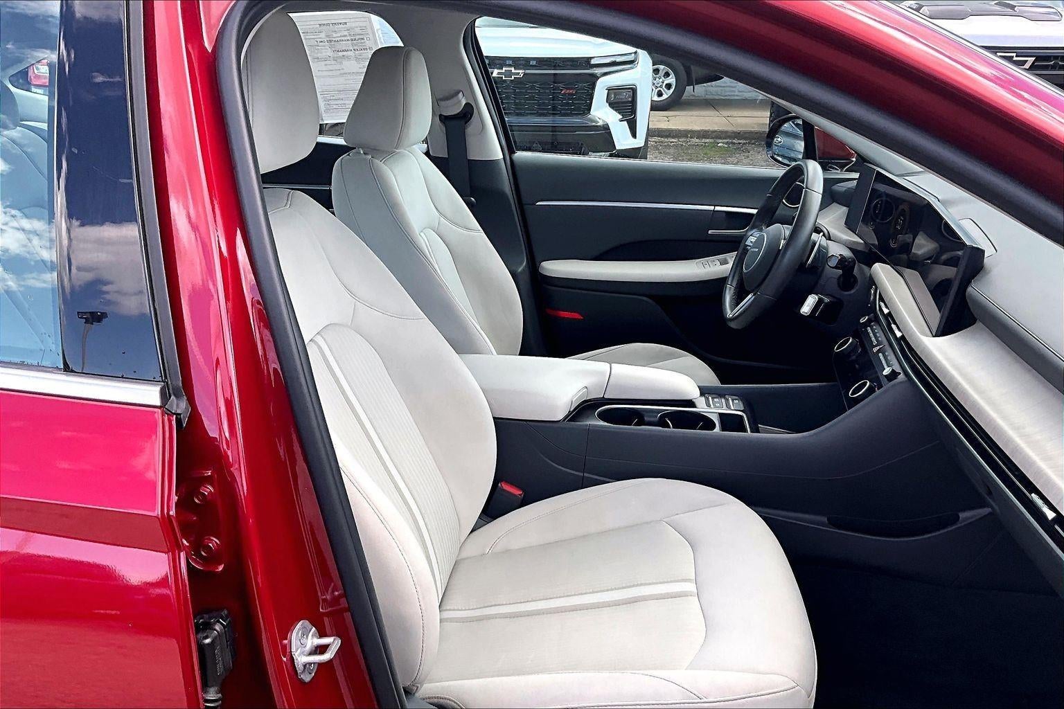 2025 Hyundai Sonata Hybrid SEL
